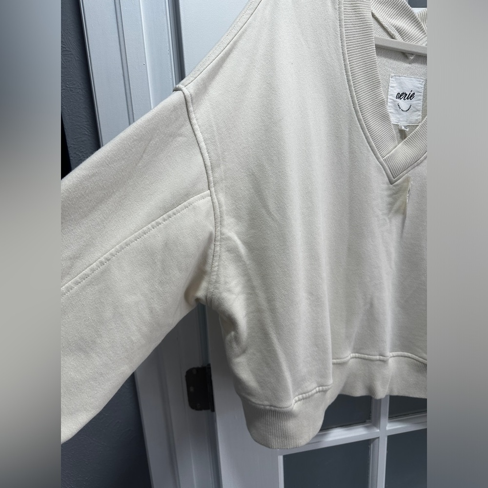 ⭐️SOLD⭐️NWT Aerie House Party Sweatshirt - Picture 9 of 15